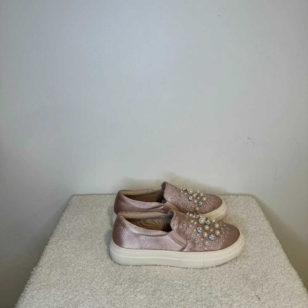 Vintage Havana | Pearl Embellished Slip Ons | Blush - Picture 2 of 7